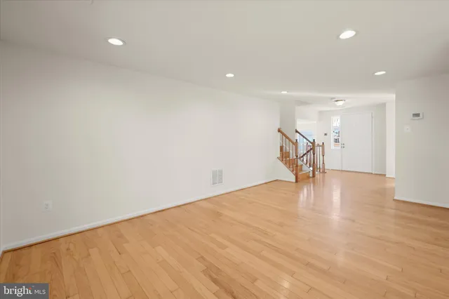 $649,900 | 10426 Fair Oaks, Columbia, MD 21044