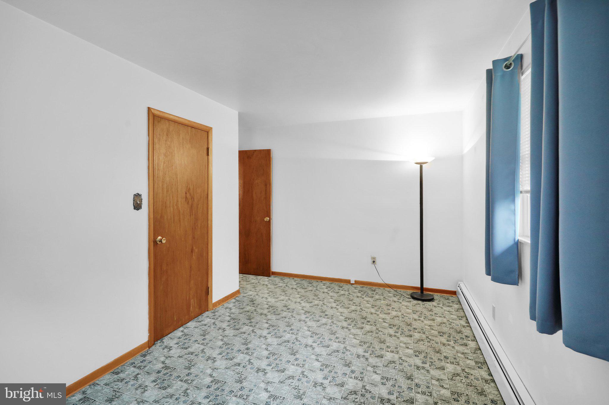 411 Mc Arthur Avenue Reading, PA 19607 - Photo 13 of 30 360_7555