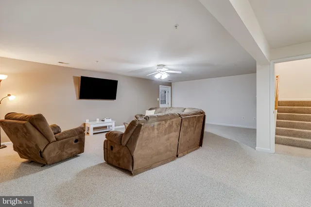 $330,000 | 211 Westlake Boulevard, Prince Frederick, MD 20678