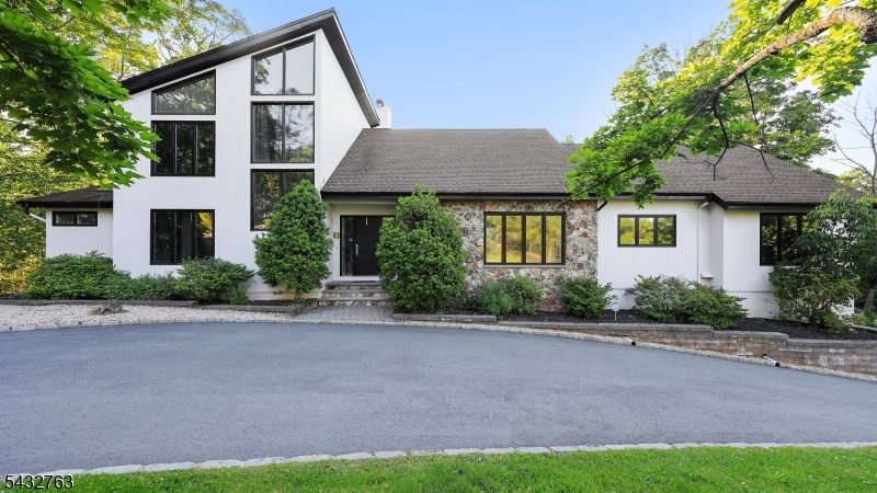 17 Nottingham Way Warren, NJ 07059 - Photo 4 of 48