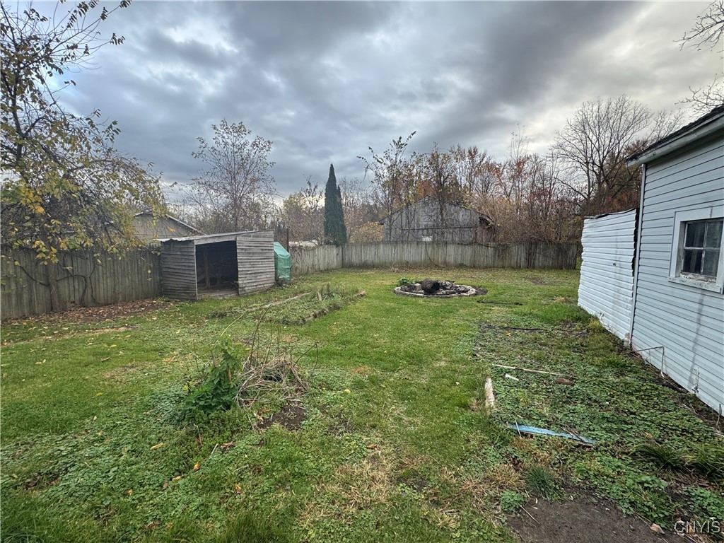 1055 Lake Road Oneida, NY 13421 - Photo 5 of 12 Back yard