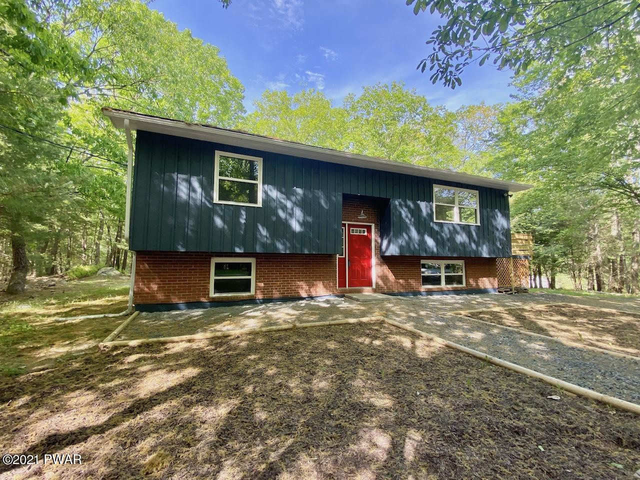 142 Blackfoot Road Shohola, PA 18458 - Photo 2 of 46