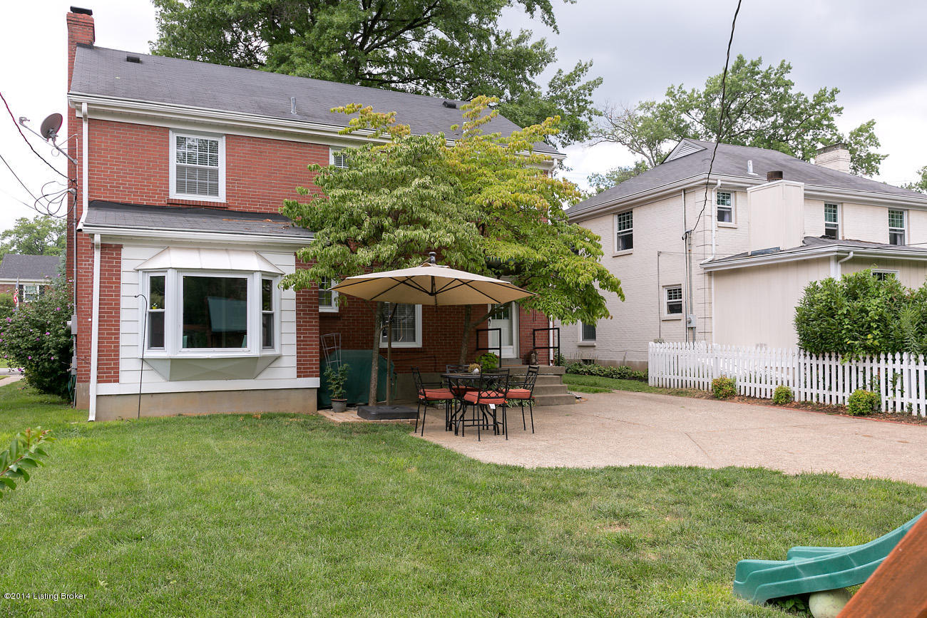 2503 Meadow Road Louisville, KY 40205 - Photo 25 of 27 RealTourCast _ Family Realty _ Meadow (2