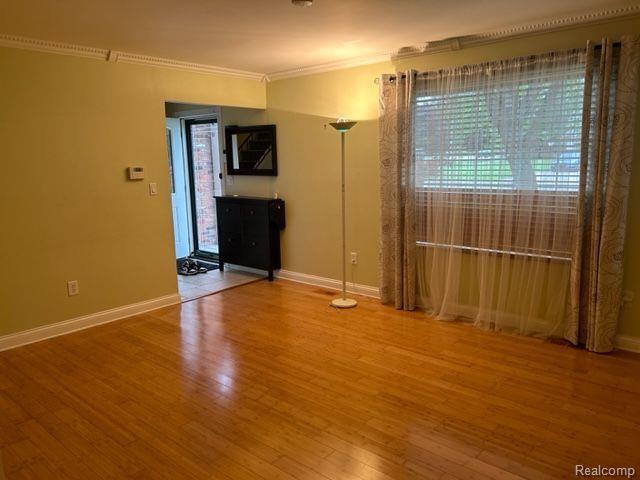 29361 Raleigh Road Farmington Hills, MI 48336 - Photo 5 of 18