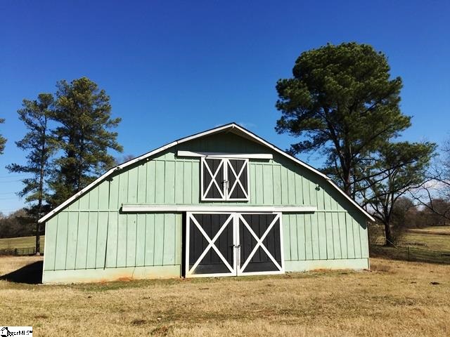 627 Martin Road Starr, SC 29684 - Photo 5 of 11