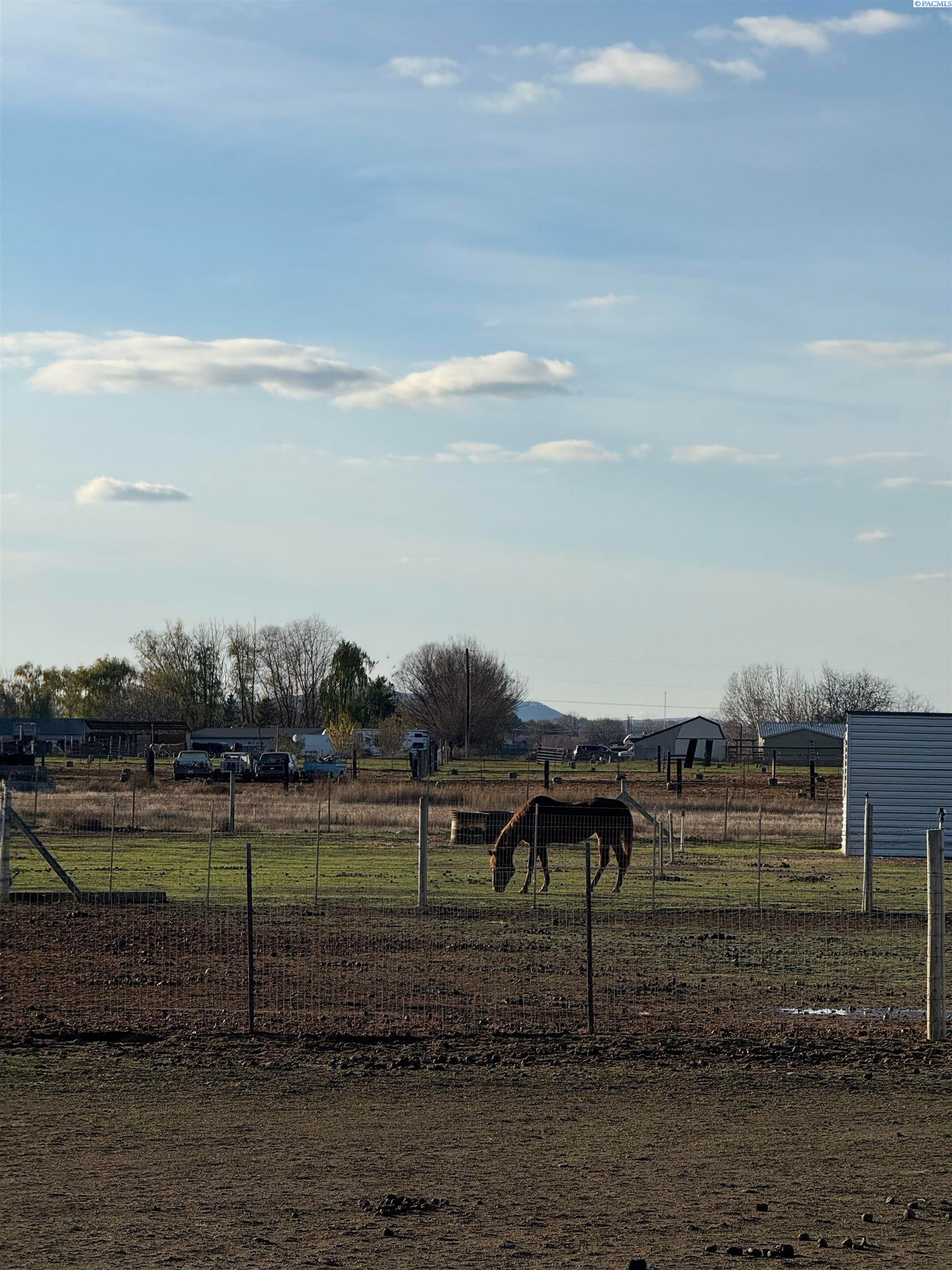 205902 East Schuster Road Kennewick, WA 99337 - Photo 49 of 49 Gallery Image 49