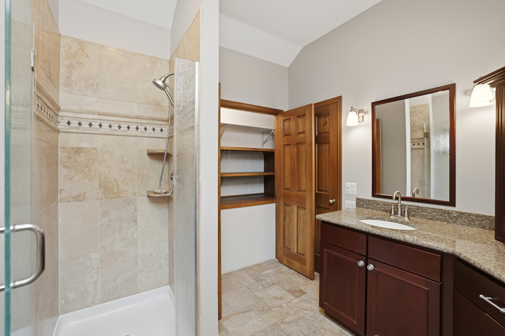 2528 Sun Valley Road Lisle, IL 60532 - Photo 32 of 65