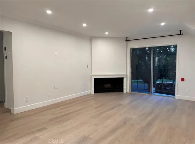 $3,575 | 1951 Malcolm Avenue, Los Angeles, CA 90025