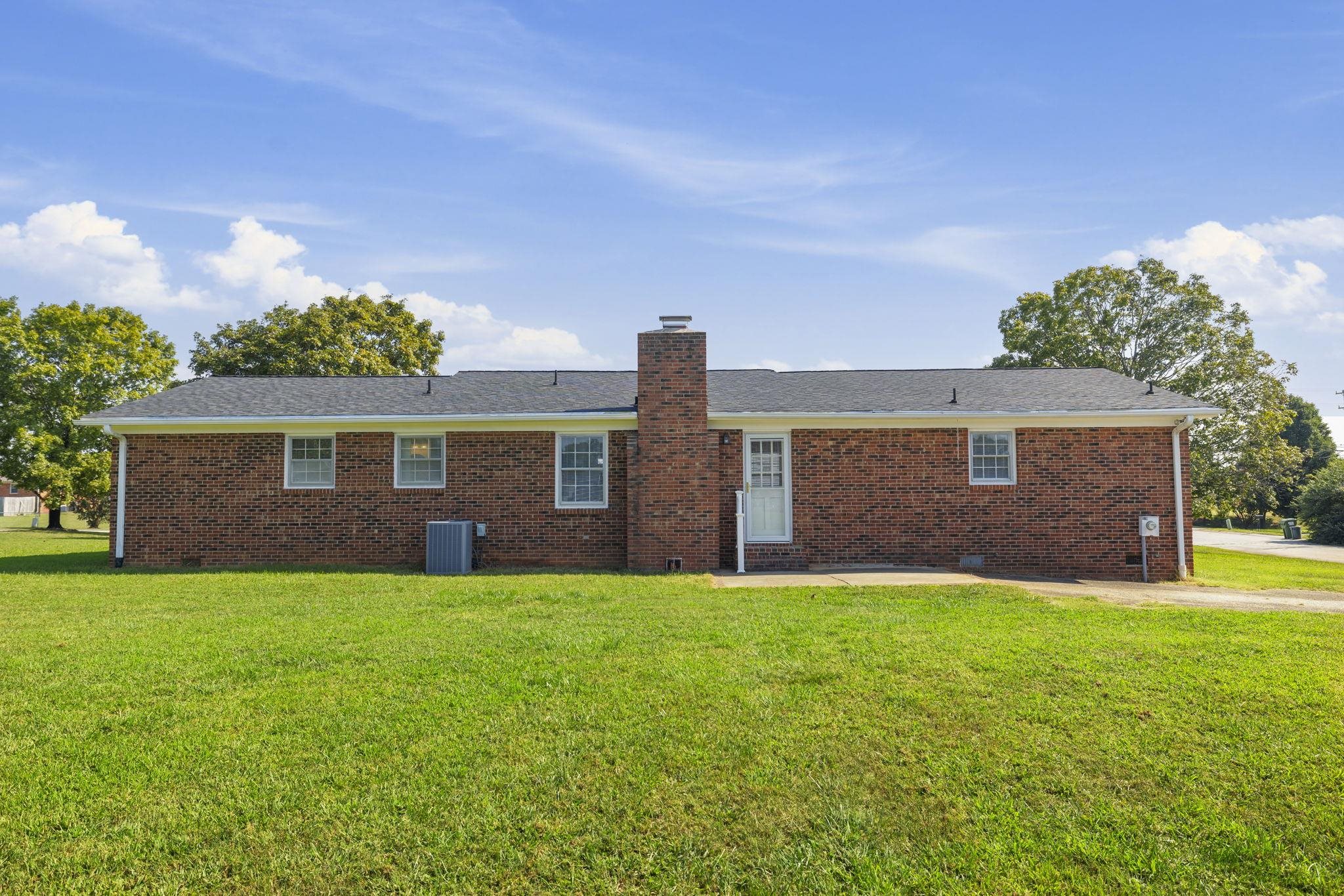 210 Saluda Road Moore, SC 29369 - Photo 30 of 40