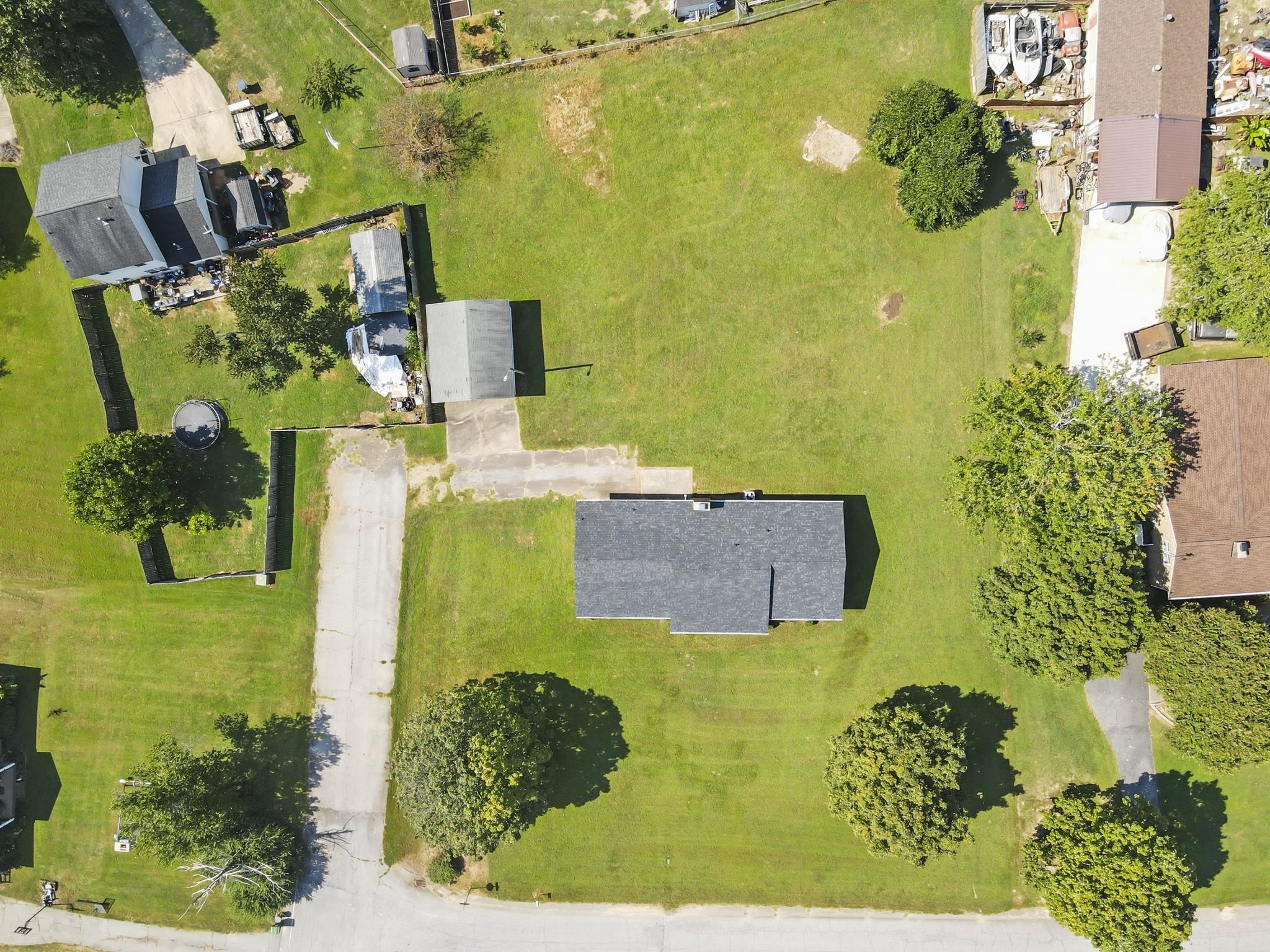 210 Saluda Road Moore, SC 29369 - Photo 37 of 40