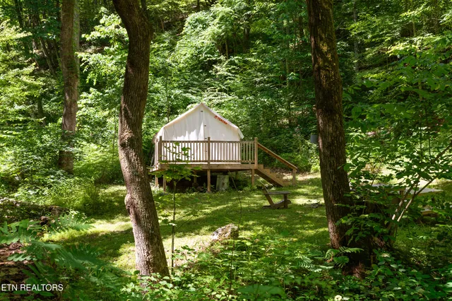 $1,175,000 | 2792 Happy Hollow Road, Sevierville, TN 37862