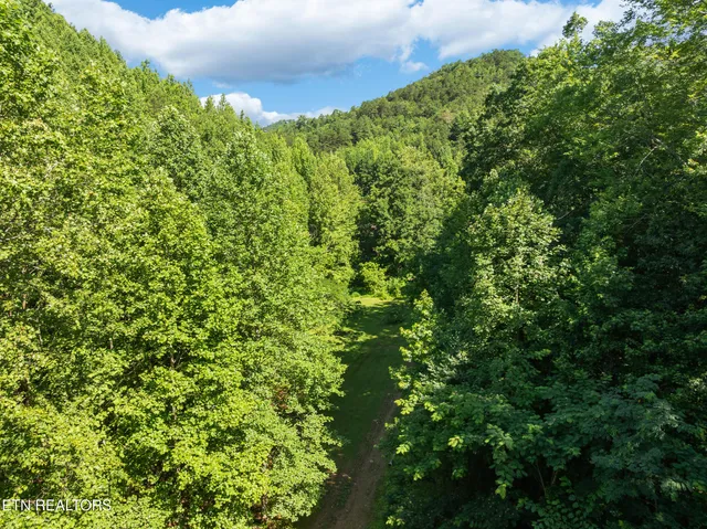 $1,175,000 | 2792 Happy Hollow Road, Sevierville, TN 37862