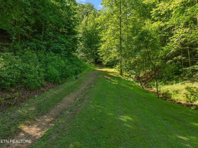 $1,175,000 | 2792 Happy Hollow Road, Sevierville, TN 37862
