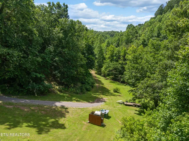 $1,175,000 | 2792 Happy Hollow Road, Sevierville, TN 37862