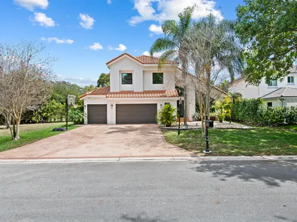 $899,000 | 4777 Chardonnay Drive, Coral Springs, FL 33067