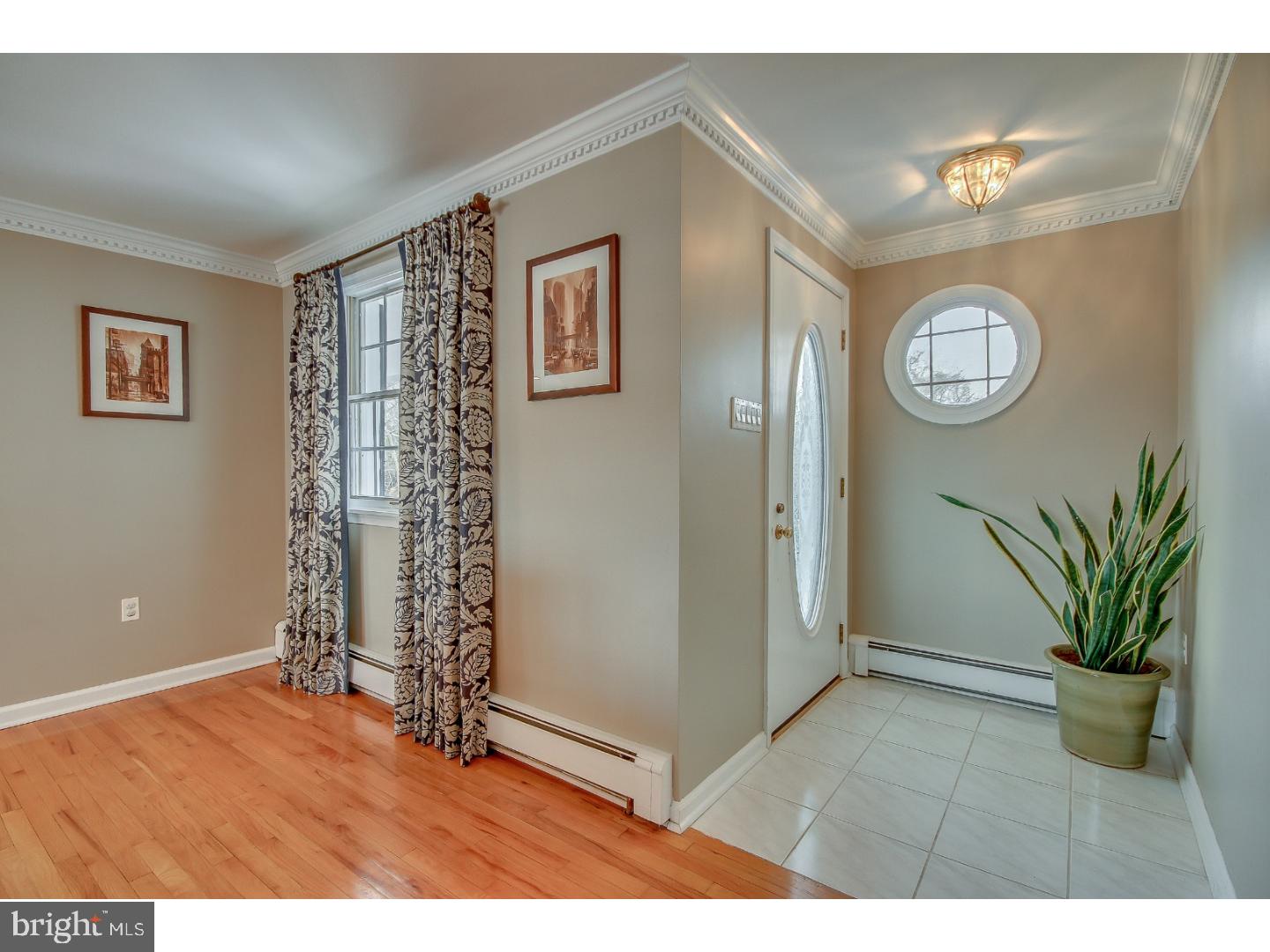 475 Stoneybrook Road New Hope, PA 18938 - Photo 2 of 25 Foyer