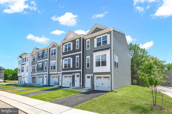 $379,418 | 742 Bur Oak Court, Aberdeen, MD 21001