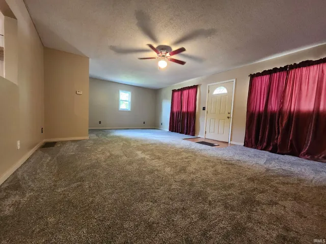 $185,000 | 1306 Garden Street, Kendallville, IN 46755