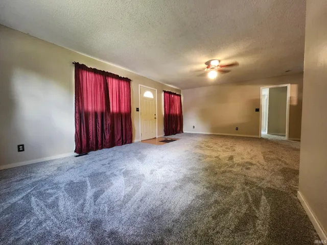 $185,000 | 1306 Garden Street, Kendallville, IN 46755