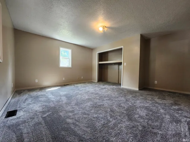 $185,000 | 1306 Garden Street, Kendallville, IN 46755