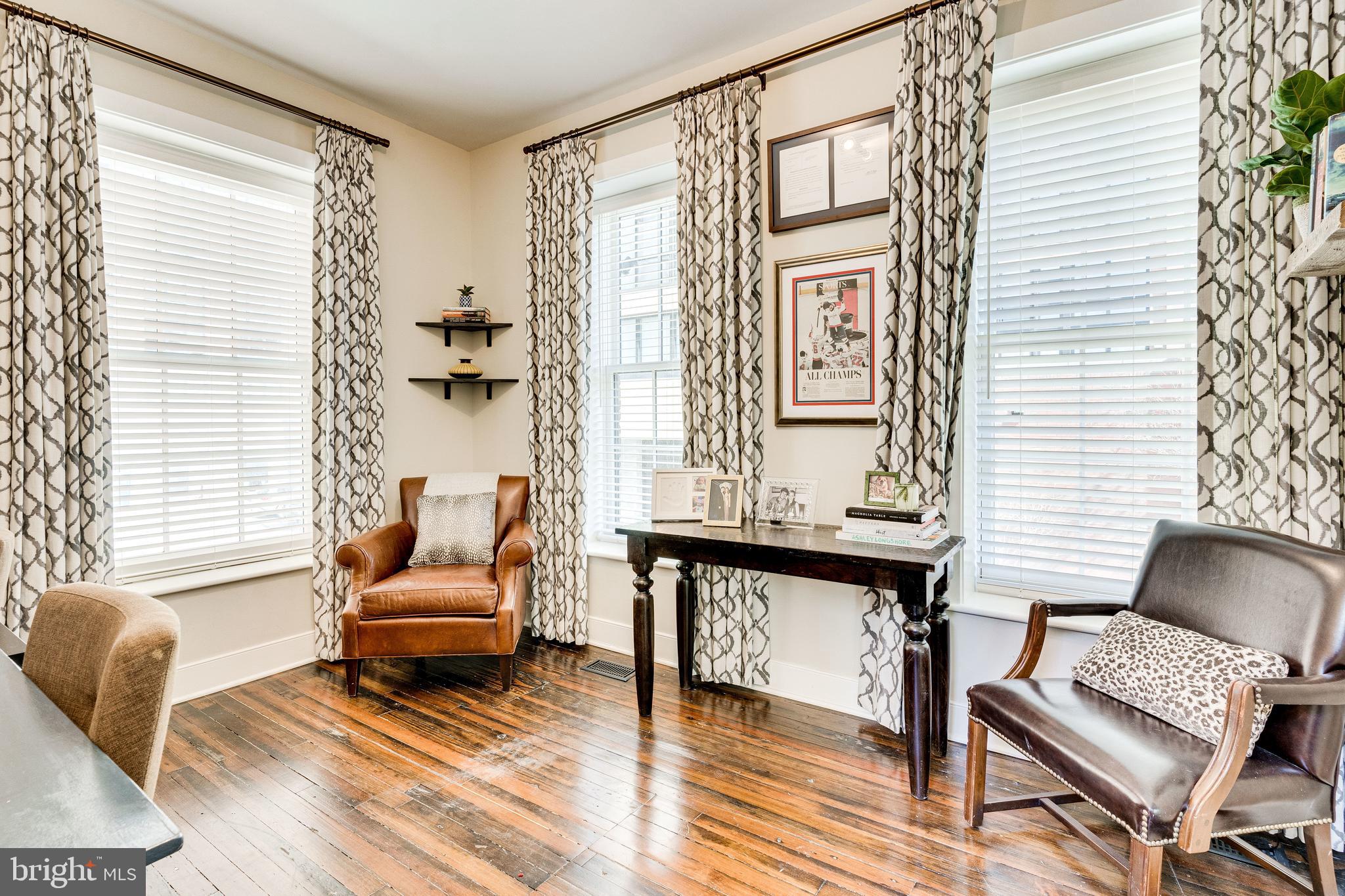 1420 Paloma Way Northwest Washington, DC 20009 - Photo 19 of 26 Office/Dressing Area off of Primary Bedroom