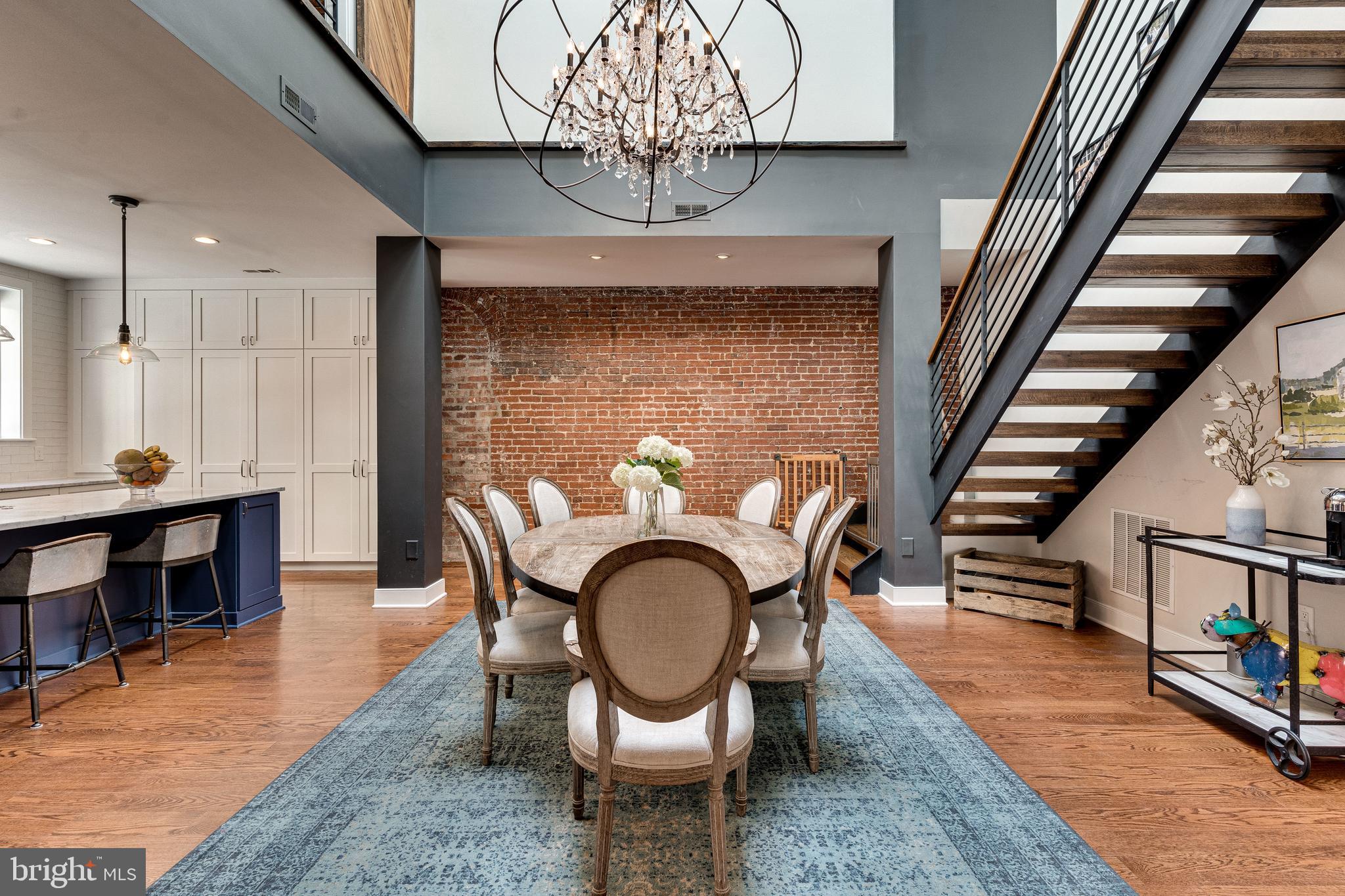 1420 Paloma Way Northwest Washington, DC 20009 - Photo 9 of 26 Dining Room