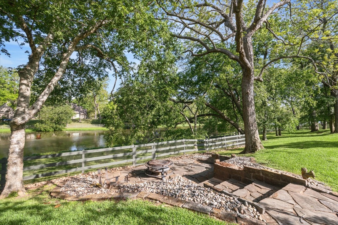 4511 Upper Oxbow Trace Fulshear, TX 77441 - Photo 38 of 40 a view of backyard with green space