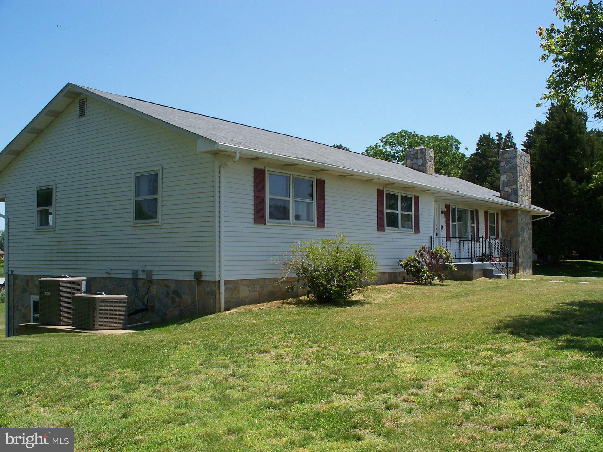 84 Shellfield Lane Colonial Beach, VA 22443 - Photo 2 of 30 Exterior (Front)