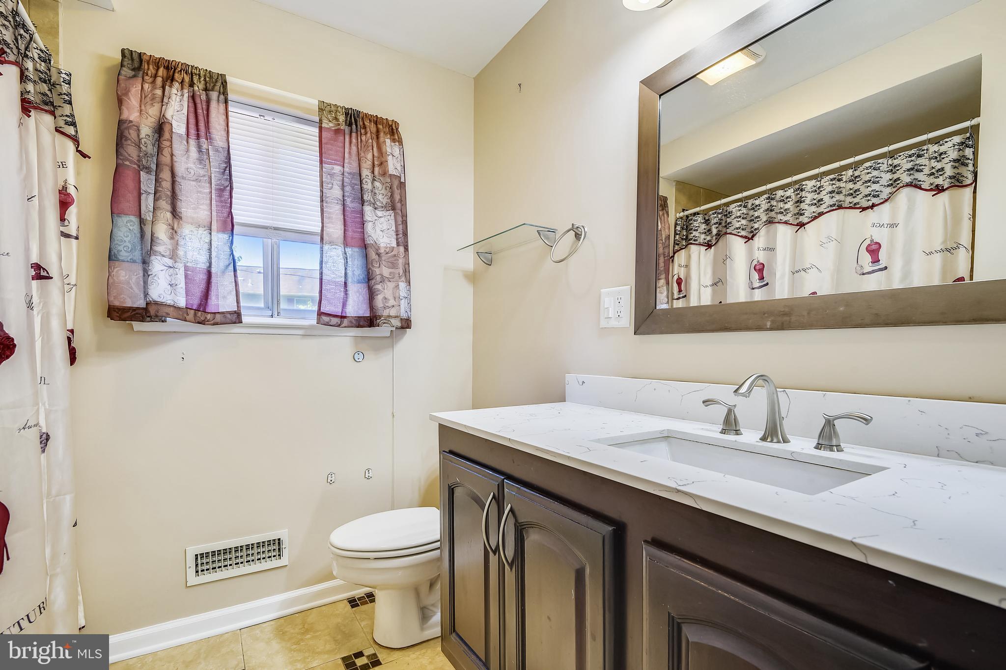 6123 Burnt Oak Road Baltimore, MD 21228 - Photo 24 of 51