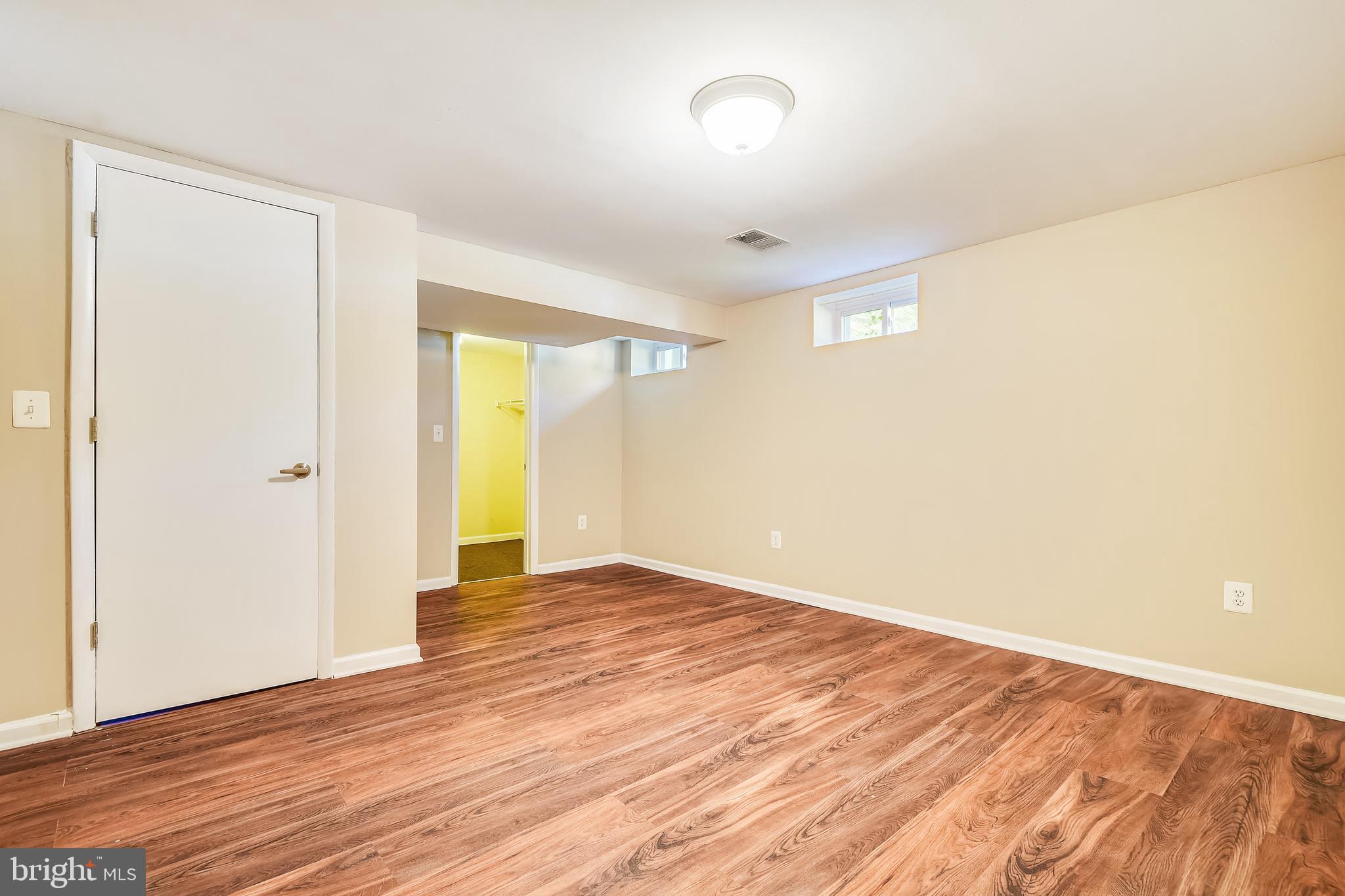 6123 Burnt Oak Road Baltimore, MD 21228 - Photo 36 of 51