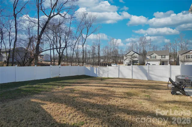 $2,500 | 6008 Lowe Lane, Charlotte, NC 28214