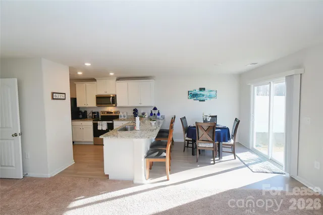 $2,500 | 6008 Lowe Lane, Charlotte, NC 28214