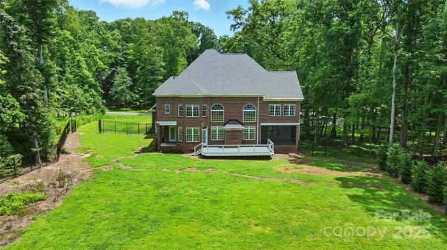 $1,250,000 | 3324 Greenhurst Lane, Weddington, NC 28104
