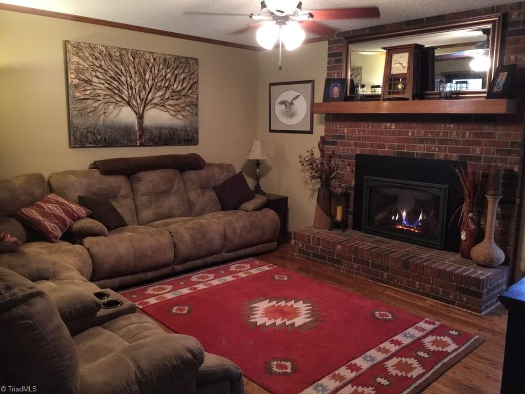 1729 Cheek Road Hamptonville, NC 27020 - Photo 4 of 17 Living Room