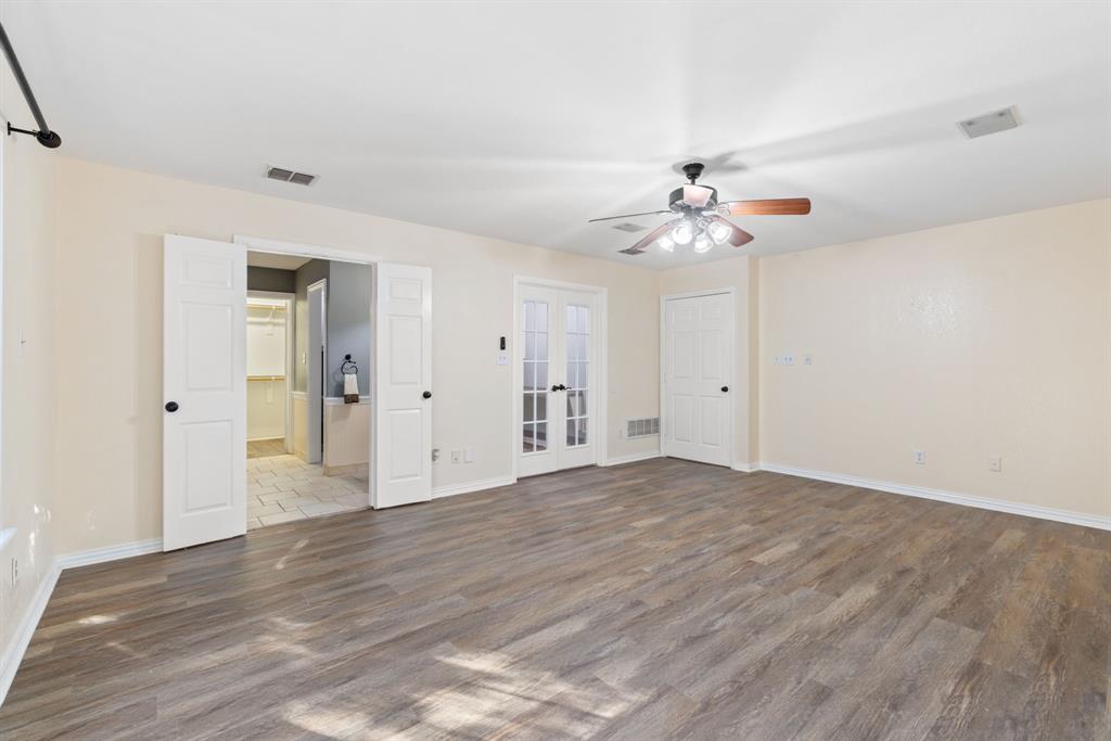 600 Seals Road Bartonville, TX 76226 - Photo 13 of 40