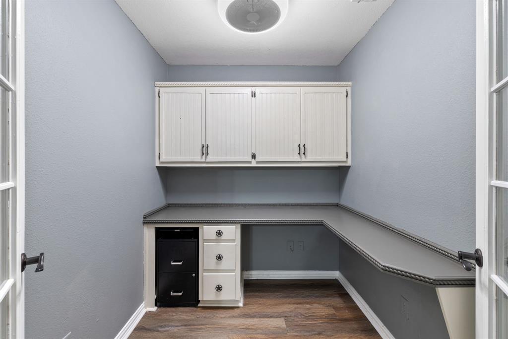 600 Seals Road Bartonville, TX 76226 - Photo 17 of 40