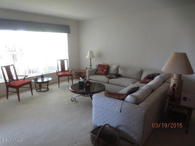 430 Rosedale Drive Satellite Beach, FL 32937 - Photo 5 of 18 Living Room