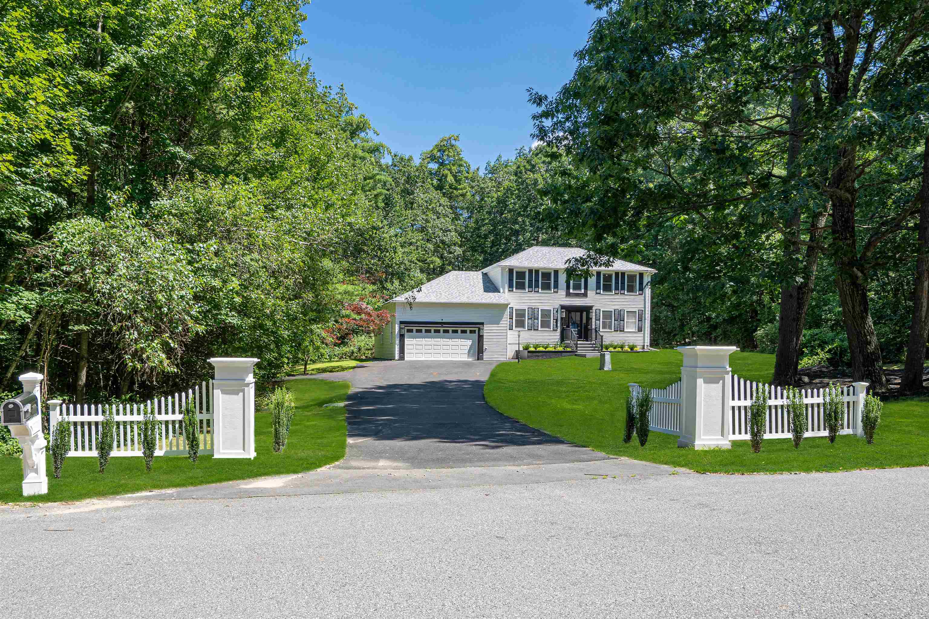 3 Aladdin Road Windham, NH 03087 - Photo 1 of 38