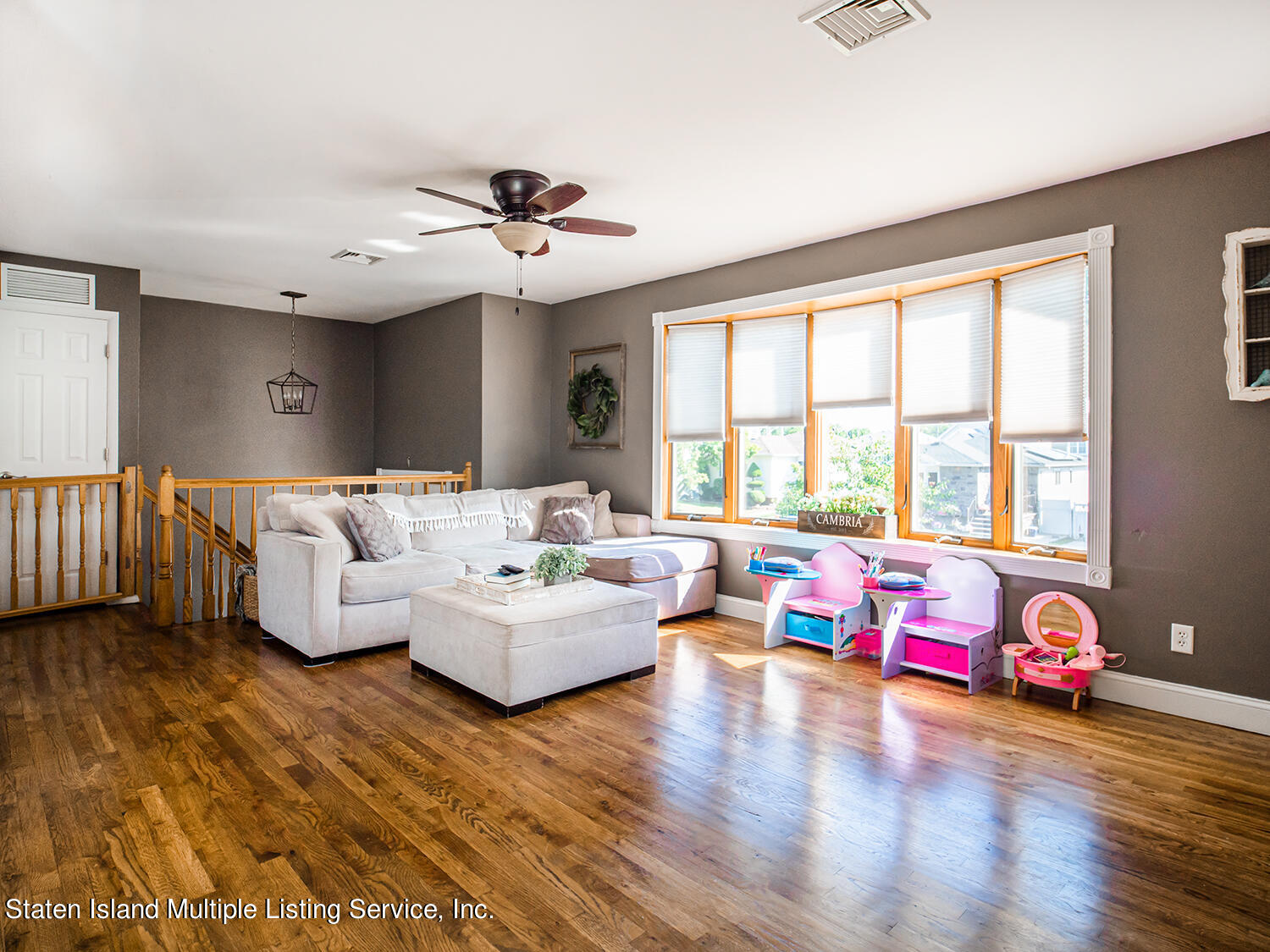 24 Walker Place Staten Island, NY 10312 - Photo 3 of 31 P1899129