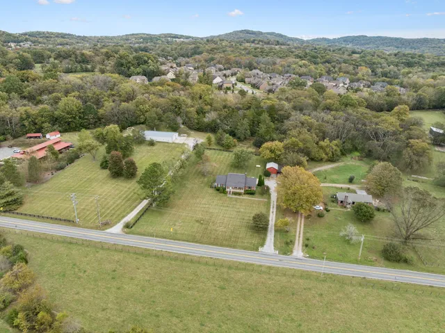 $799,900 | 1990 Wilson Pike, Franklin, TN 37067