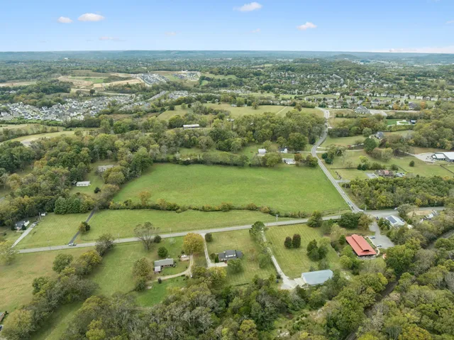 $799,900 | 1990 Wilson Pike, Franklin, TN 37067