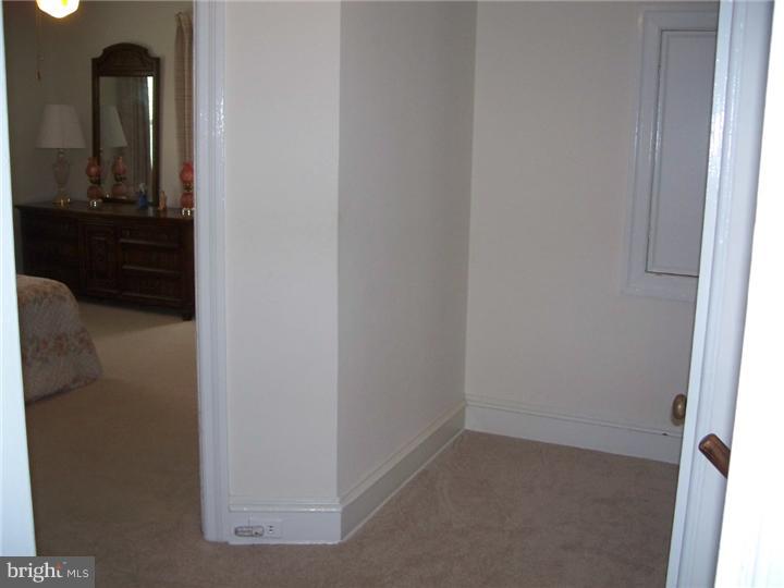 25 Ralston Avenue Havertown, PA 19083 - Photo 15 of 23 Hallway