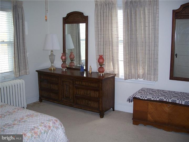 25 Ralston Avenue Havertown, PA 19083 - Photo 18 of 23 Bedroom - Main
