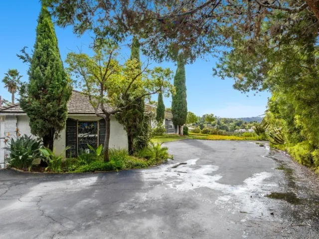 $3,250,000 | 16574 Zumaque, Unit 2690904700, Rancho Santa Fe, CA 92067