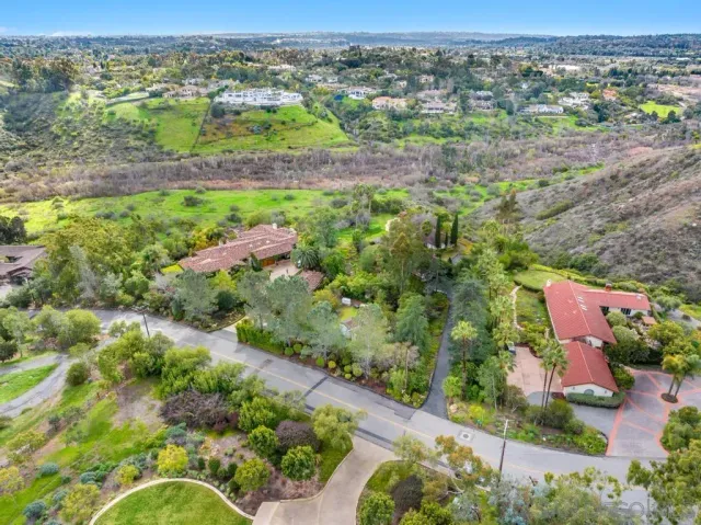 $3,250,000 | 16574 Zumaque, Unit 2690904700, Rancho Santa Fe, CA 92067