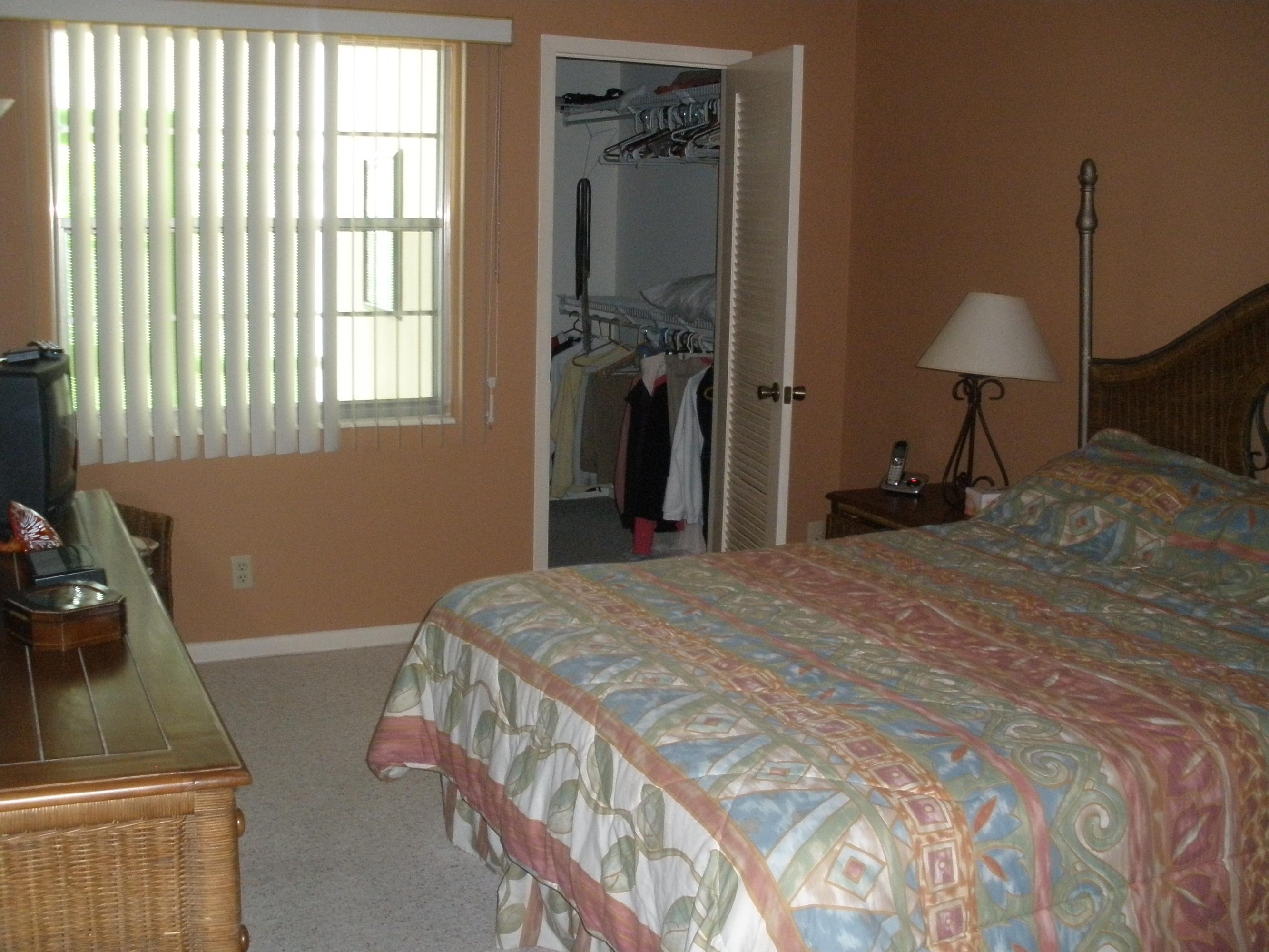 1025 Lincoln A, Unit B Boca Raton, FL 33434 - Photo 5 of 11 Bedroom