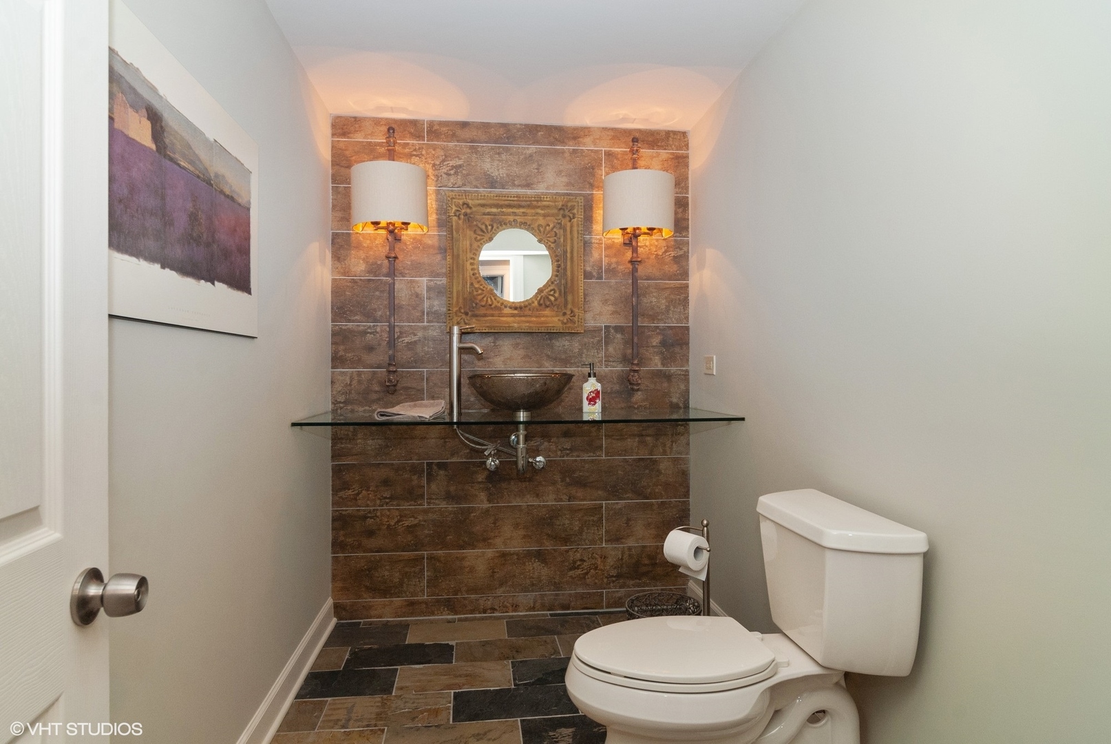 407 Hankes Road Sugar Grove, IL 60554 - Photo 28 of 40 a bathroom with a toilet and a shower