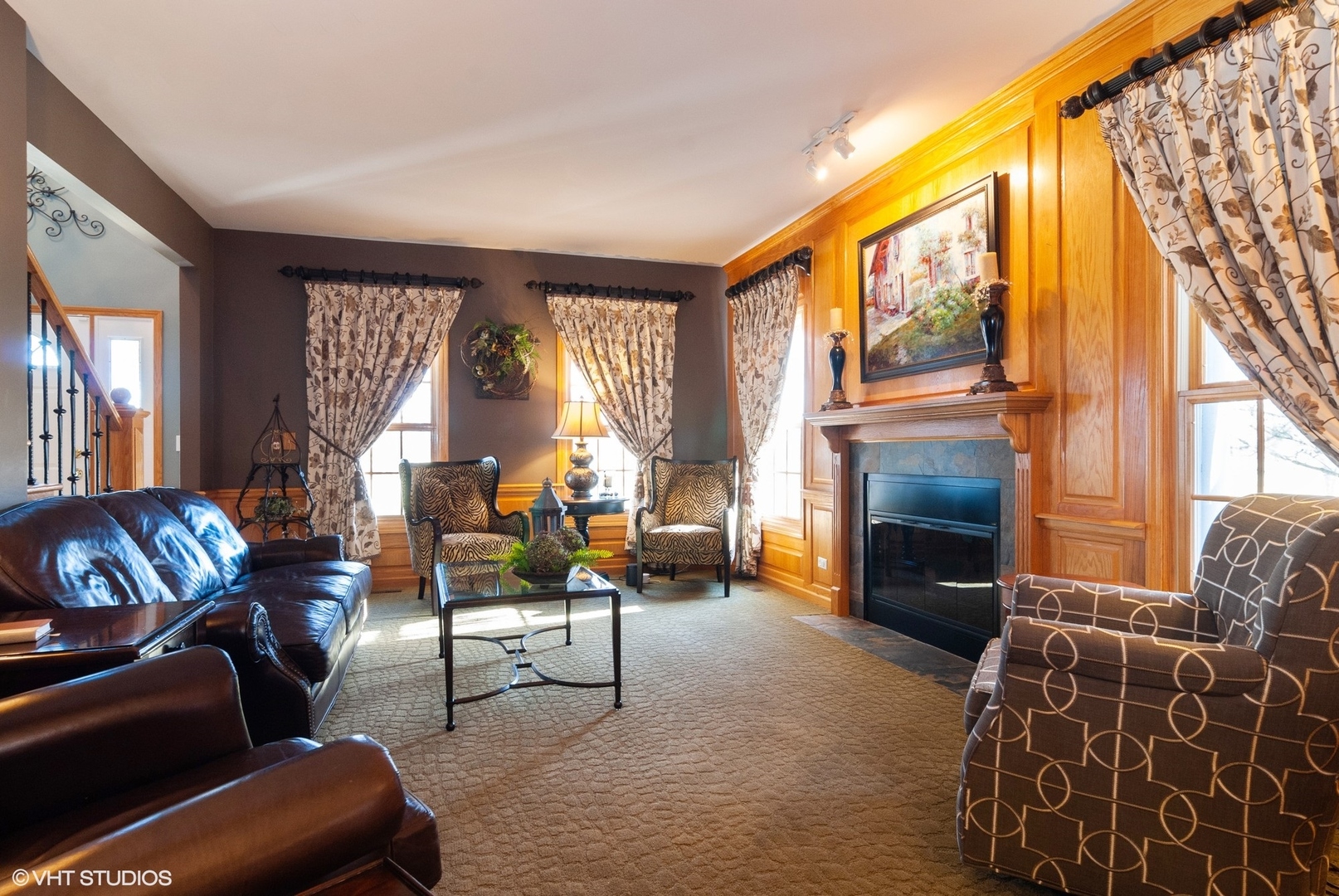 407 Hankes Road Sugar Grove, IL 60554 - Photo 4 of 40 a living room with furniture and a fireplace