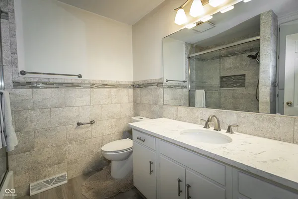 $420,000 | 7347 Hampstead Lane, Indianapolis, IN 46256