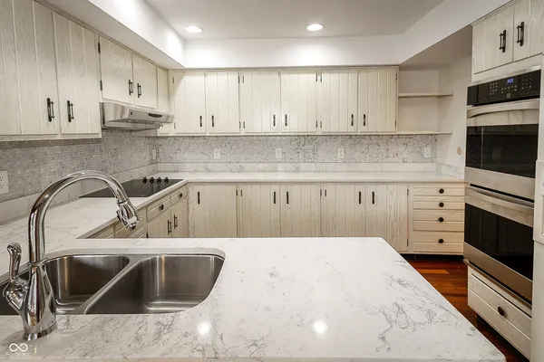 $420,000 | 7347 Hampstead Lane, Indianapolis, IN 46256